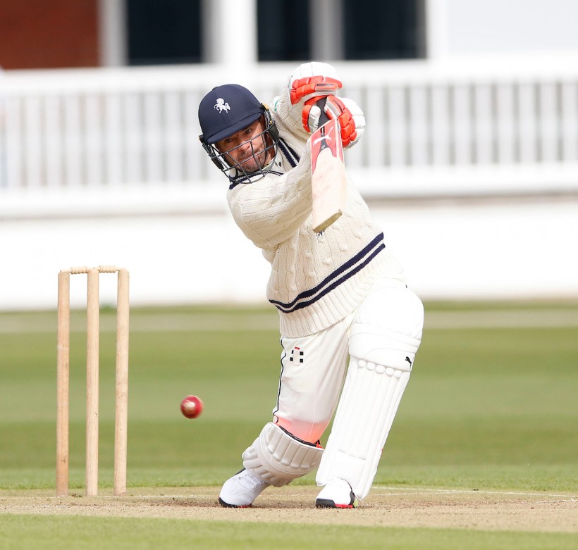 Unbeaten Kuhn 50 sees Kent home at Cardiff