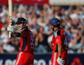 Denly named in England one-day squad for tour of South Africa