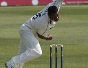 Kent finally dismiss Durham to claim a slender first innings lead