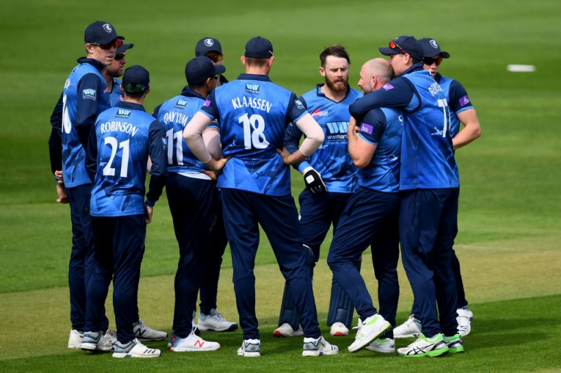 Injury-hampered Spitfires downed by Somerset