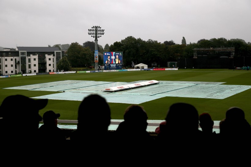 ECB announces further delay to professional cricket season