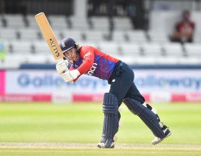 Kent duo named in England IT20 squad
