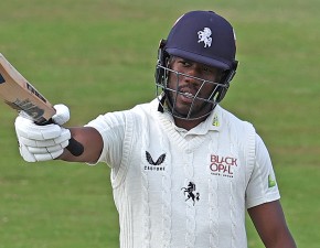 Daniel Bell-Drummond signs Kent contract extension