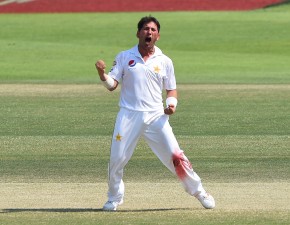 Yasir Shah signs for Championship spell