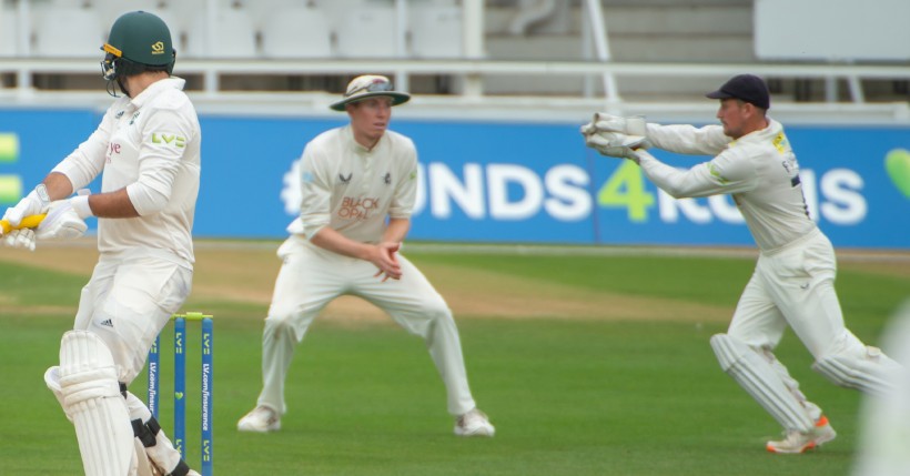 Harry Finch signs new Kent contract