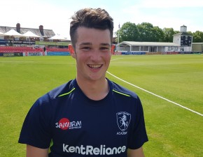 Robinson takes 4 catches on England U19 debut