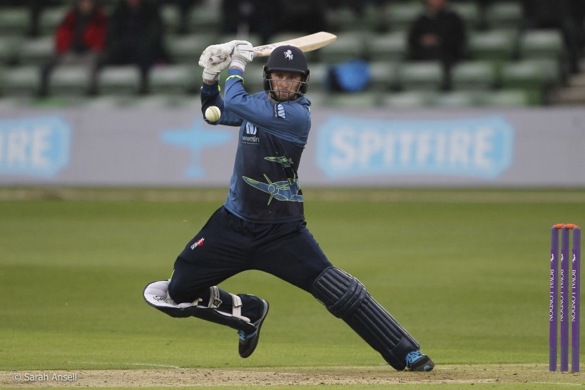 Blake impresses with bat and ball in T20 warm-ups