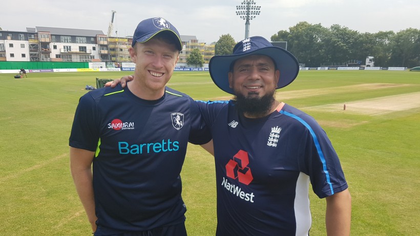 Kent youngsters work with England Lions