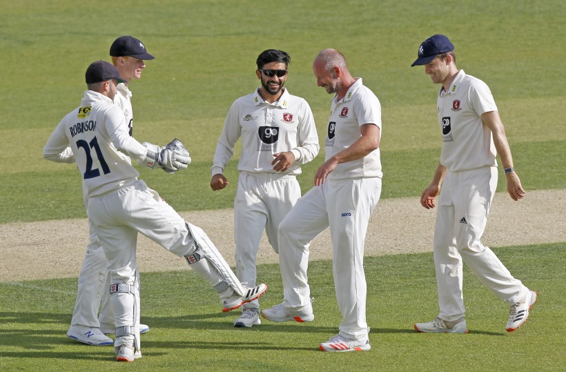 Kent seal thrilling win in ‘Oldest Rivalry’ clash