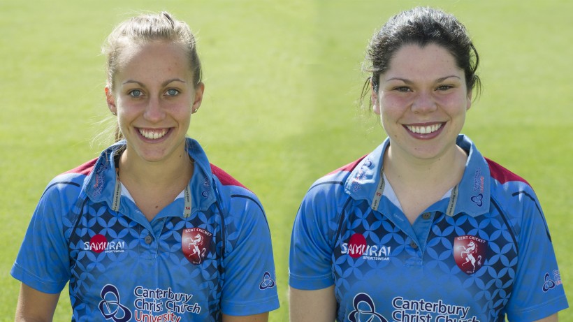 Farrant and Davidson-Richards awarded county caps