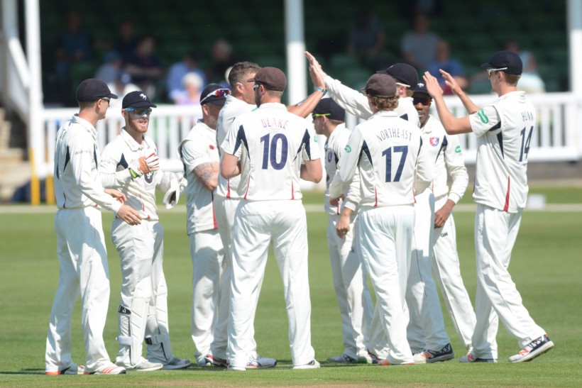 Kent seal seven-wicket win in style at Derby