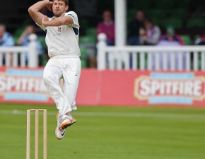SEC Final: Leicestershire v Kent, Day One Match Report