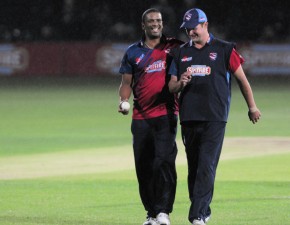 Philander dazzles, but Panthers enjoy win under lights at Canterbury