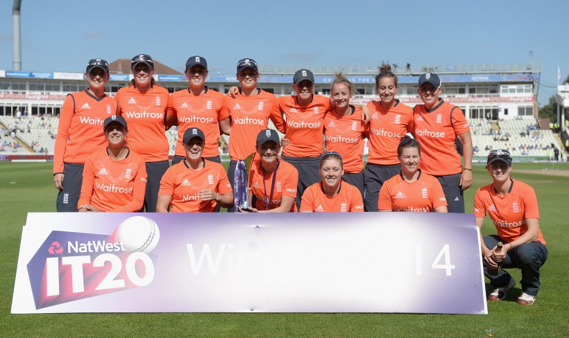 England Women win clean sweep in Natwest IT20 series v South Africa