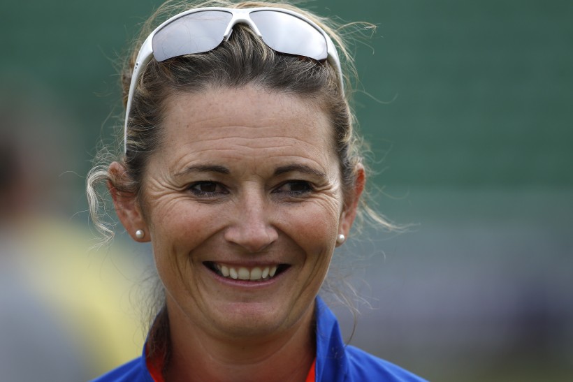 England women coach young cricketers in South Africa