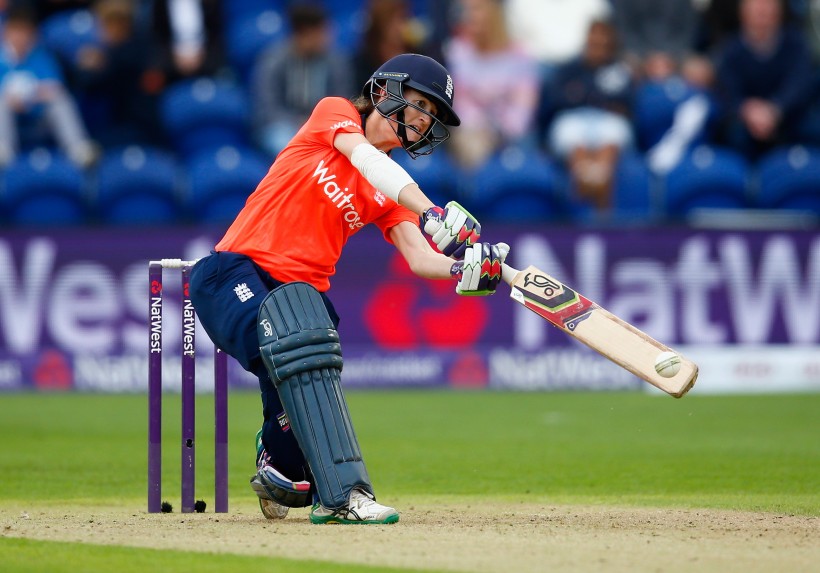 Greenway four secures England IT20 series win after Sciver show
