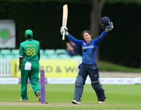 Tammy Beaumont hits maiden ODI ton as England win Pakistan series