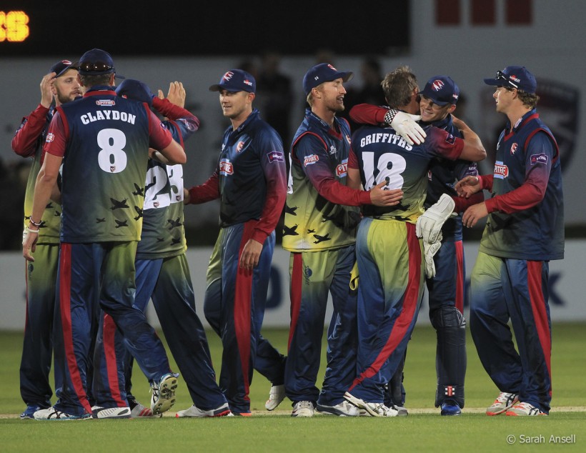 Spitfires defend modest score to win 2nd T20 in two days