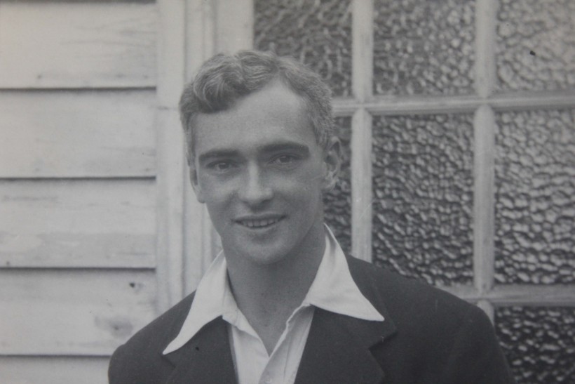 Kent Cricket saddened by death of Tony Pawson
