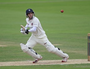 Essex require 22 to win as Kent toil on day two