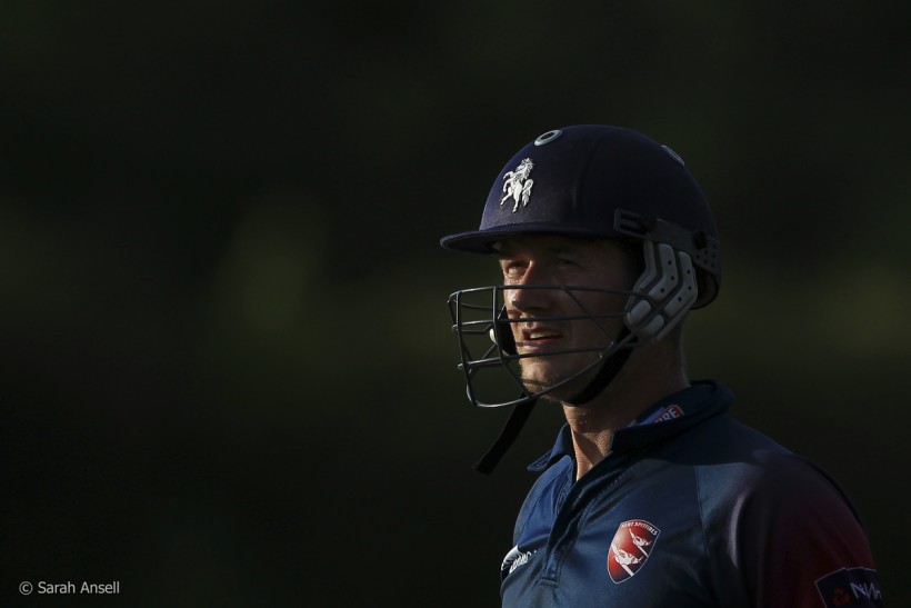 Spitfires lose last-ball thriller in front of capacity crowd at Tunbridge Wells