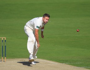 Kent bowl out Glamorgan on day one of LV= Championship clash