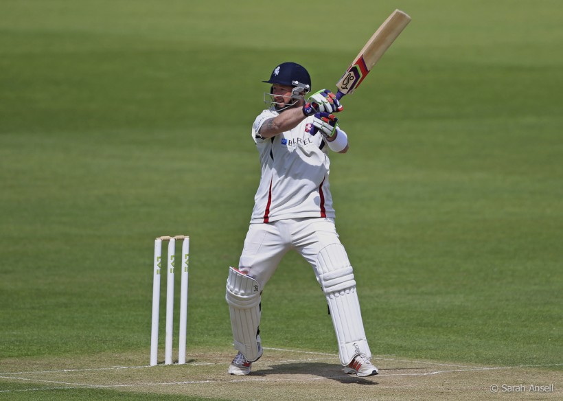Darren Stevens hits 68 in Second XI Championship match at Maidstone