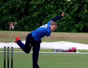 Laura Marsh takes two wickets as England take series lead