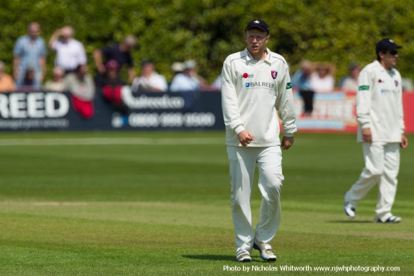 Day One Report – McKenzie steers Hampshire innings