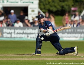 Wakely guides Steelbacks to victory