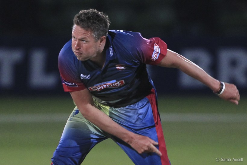 Claydon reaches T20 quarter-finals with Newcastle Steel