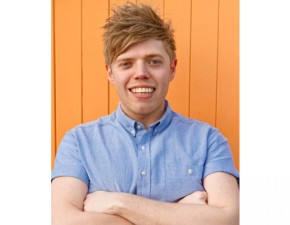 Comedian Rob Beckett to appear at FLt20 match this Friday
