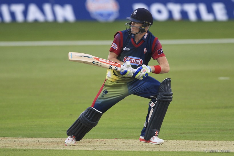Billings receives England Lions call-up