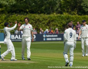 Honours even at Wantage Road
