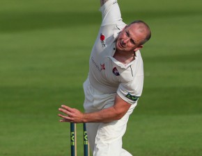 Kent in contention after Canterbury conquest