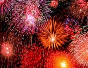 Fireworks at St Lawrence Ground this Friday – Blean Village Londis Fireworks Extravaganza