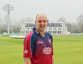 Tredwell delighted at England call-up