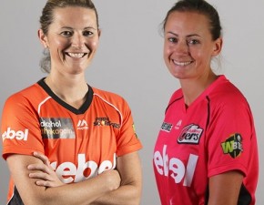 Charlotte Edwards and Laura Marsh reach WBBL playoffs